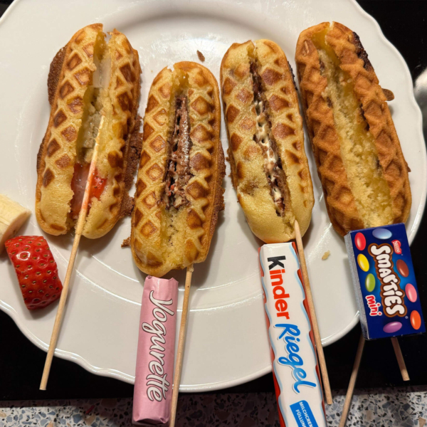 sü&szlig;e CornDog Waffeln